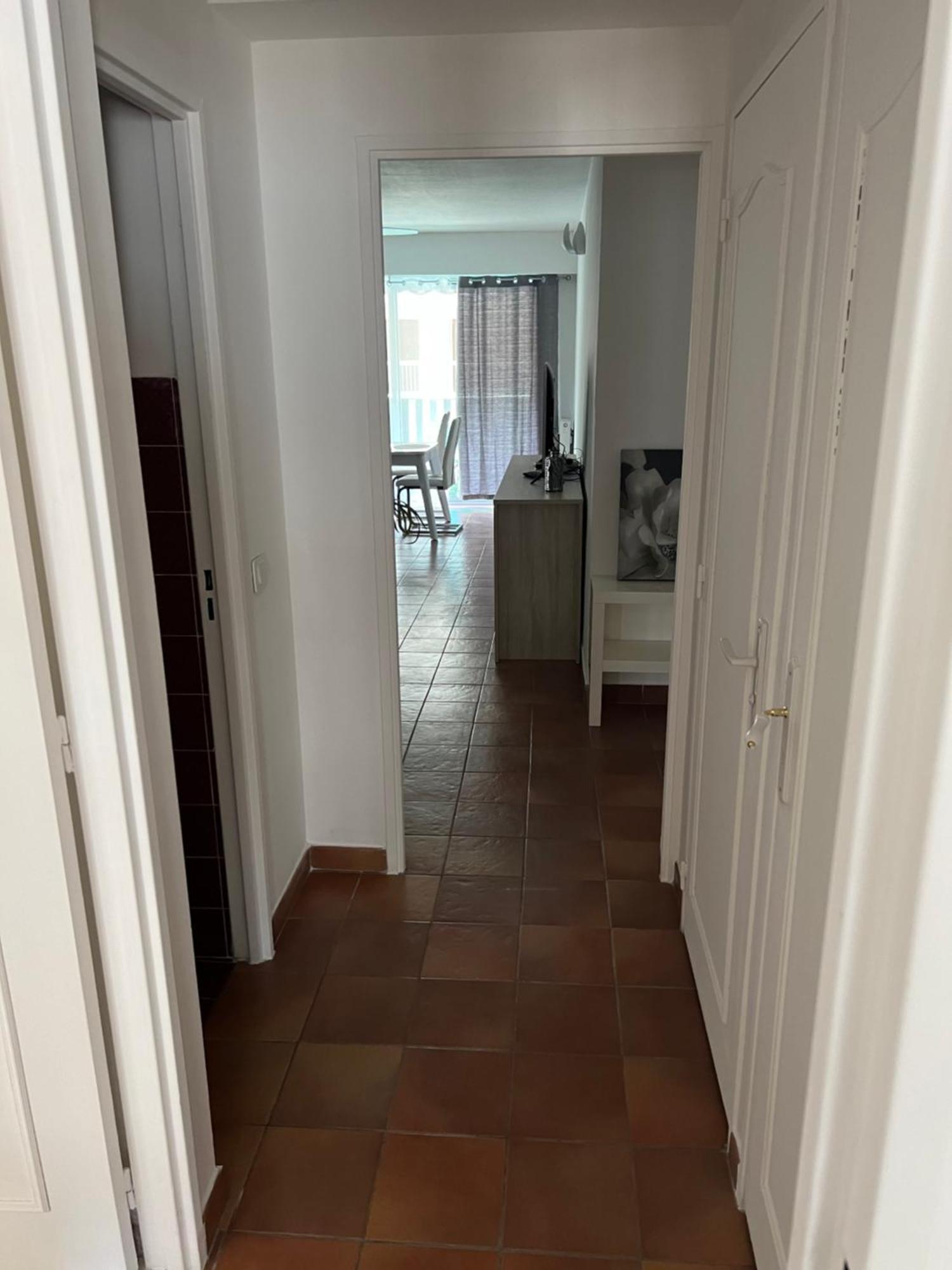 Magnifique Appartement Proche Des Plages Plus Garage Prive อองทีบส์ ภายนอก รูปภาพ